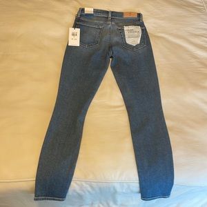 7 For All Mankind Luxe Vintage Ankle Skinny Jean size 25